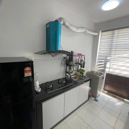 Dm Homestay Skudai Extérieur photo