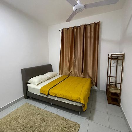 Dm Homestay Skudai Extérieur photo