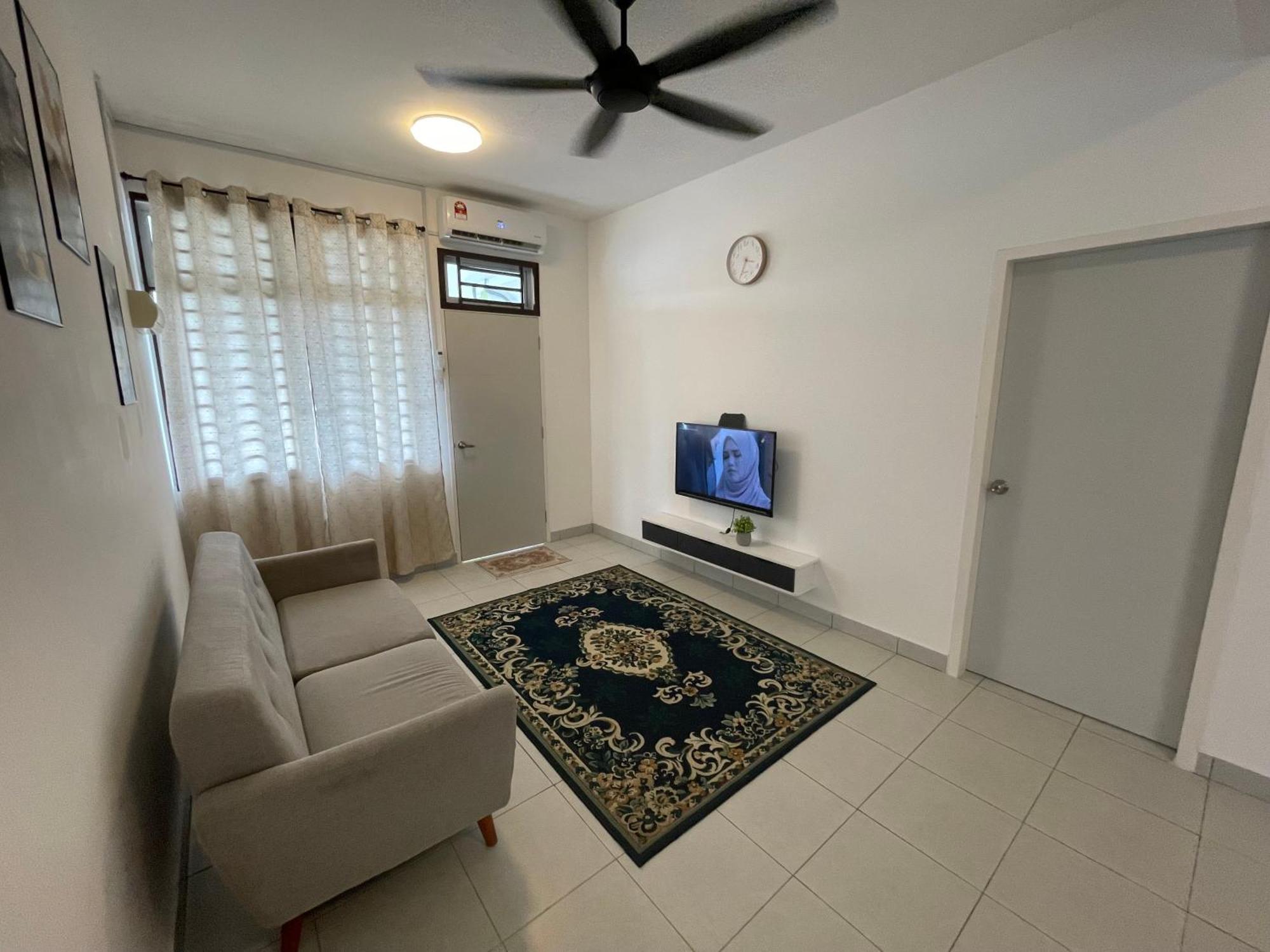 Dm Homestay Skudai Extérieur photo